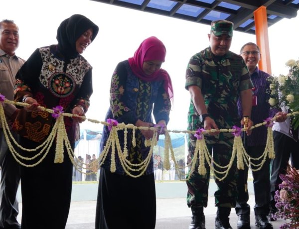 Dandim Bojonegoro Dampingi Gubernur Dalam Peresmian Sarpras SMAN 2 Taruna Pamong Praja 